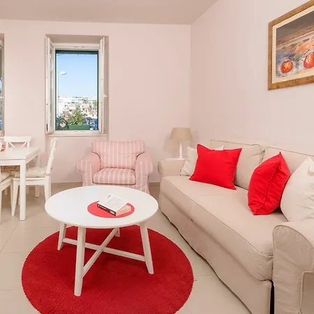 Διαμέρισμα Ora