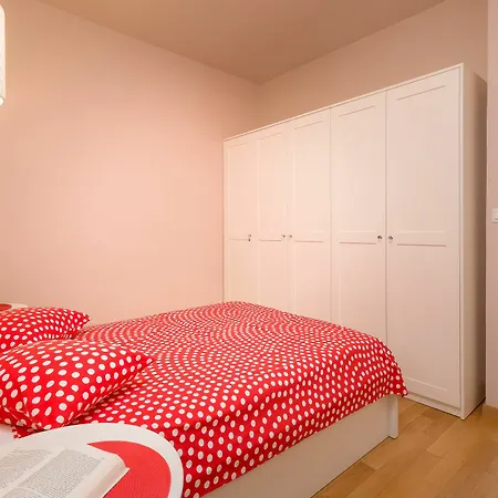 Διαμέρισμα Ora *